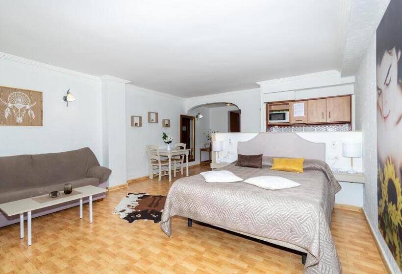 스탠다드 스튜디오 측면 바다 전망, Unique Hotel Apartments