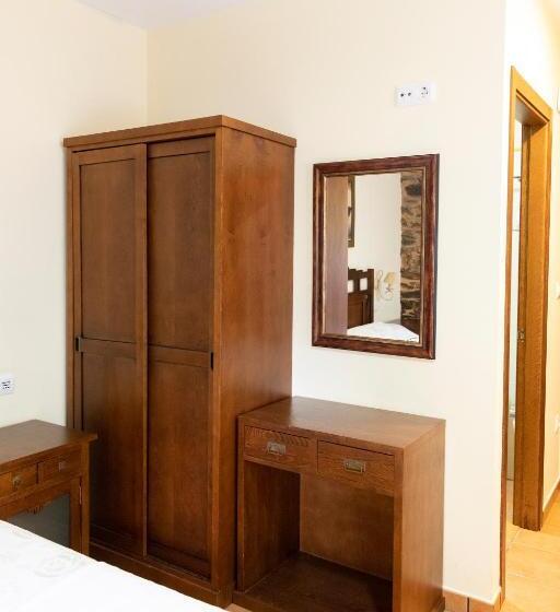 استودیوی استاندارد, Apartamentos Turisticos A Estacion