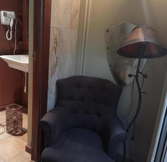 اتاق سوپریور, Hostal Medievo
