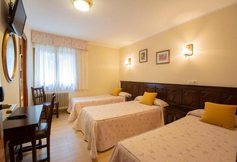 Chambre Standard, Hostal Noguera