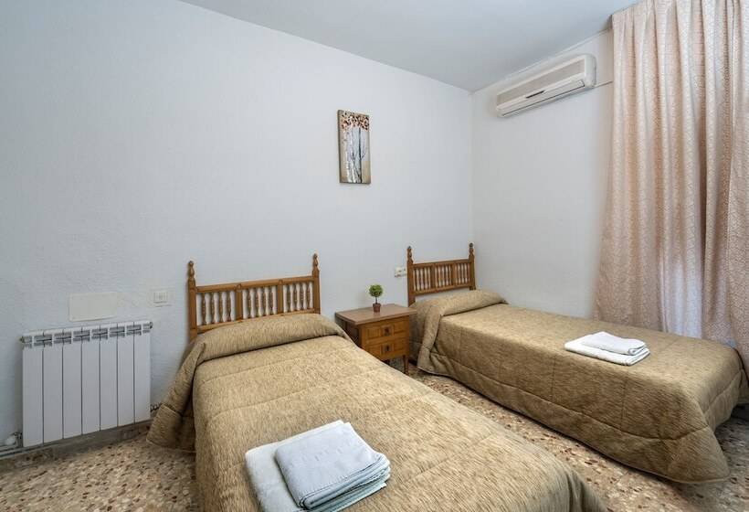 اتاق استاندارد, Hostal Santa Barbara