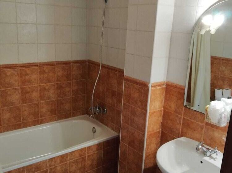 اتاق استاندارد, Hostal Restaurante El Parador