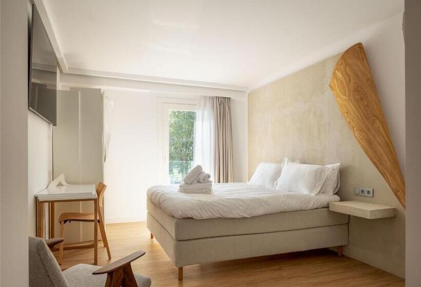 اتاق استاندارد, Boutique Berazadi Berri