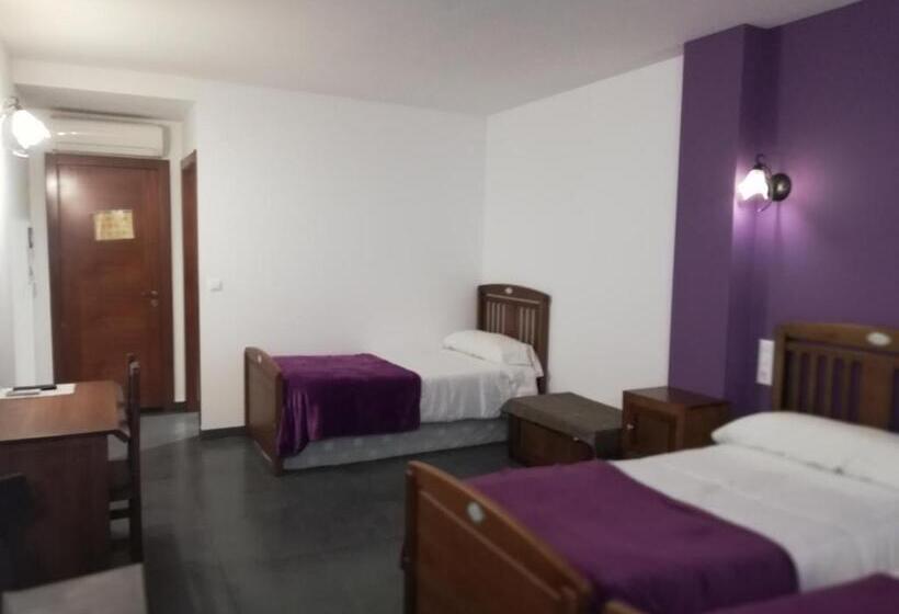 اتاق استاندارد سه نفره, Casa Rural Casole