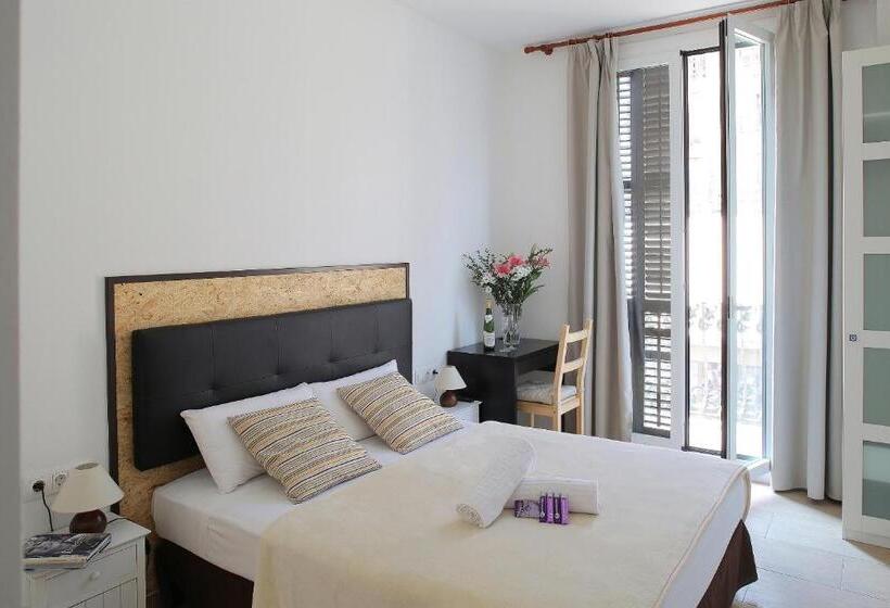 اتاق استاندارد با بالکن, Hostal Balkonis