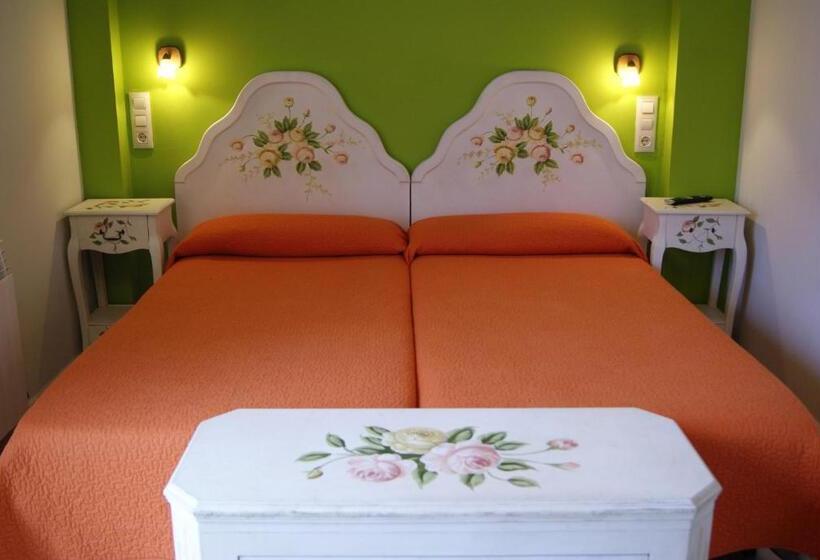 اتاق استاندارد, Hostal Peñacárdena