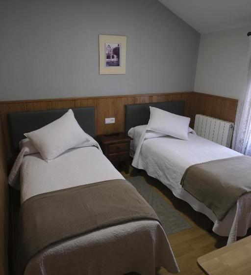 اتاق استاندارد, Hostal Restaurante Goya