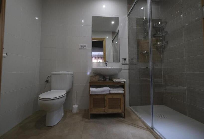 اتاق استاندارد, Hostal Restaurante Goya