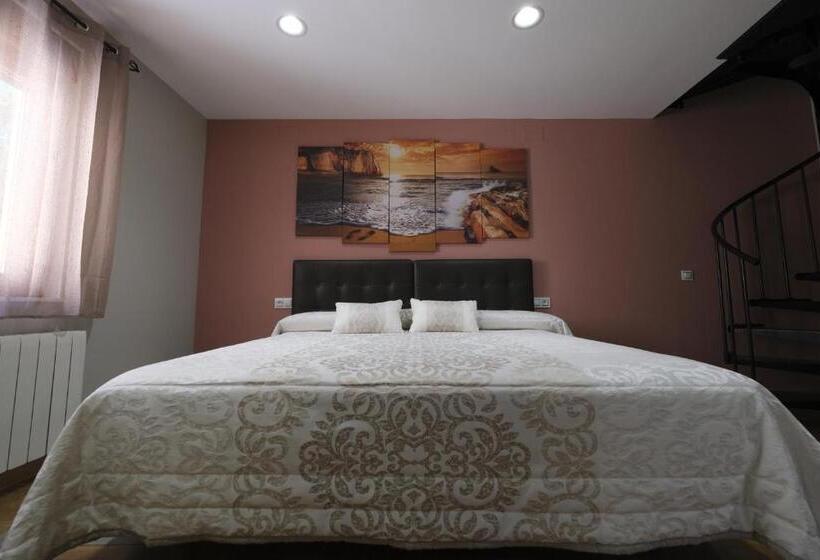 سوییت لوکس, Hostal Restaurante Goya