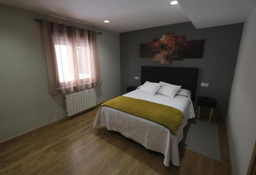 اتاق استاندارد, Hostal Restaurante Goya