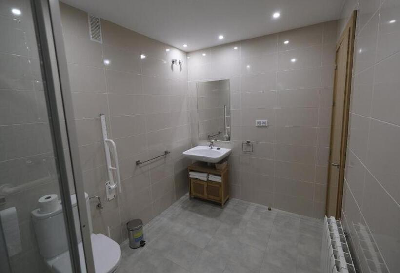 اتاق استاندارد, Hostal Restaurante Goya