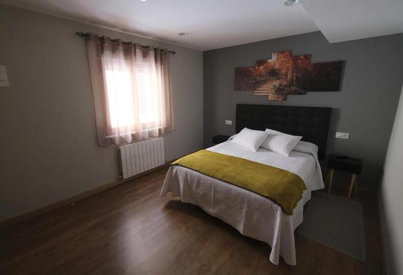 اتاق استاندارد, Hostal Restaurante Goya