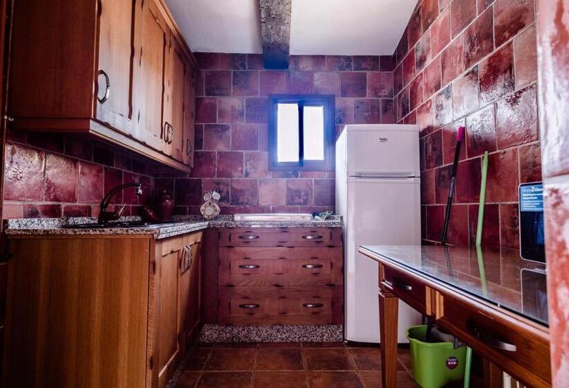 سوییت با چشم‌انداز استخر, Rural Finca La Herencia