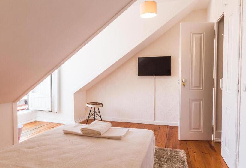 اتاق استاندارد یک تخته با سرویس بهداشتی مشترک, City Lofts Lisbon   Guesthouse