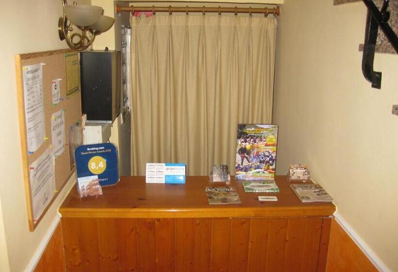 اتاق استاندارد, Hostal Alvaro I