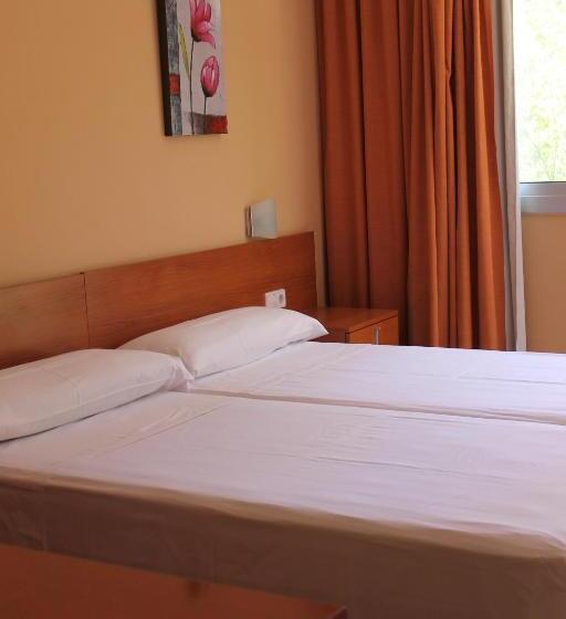 اتاق استاندارد, Hostal Cal Siles