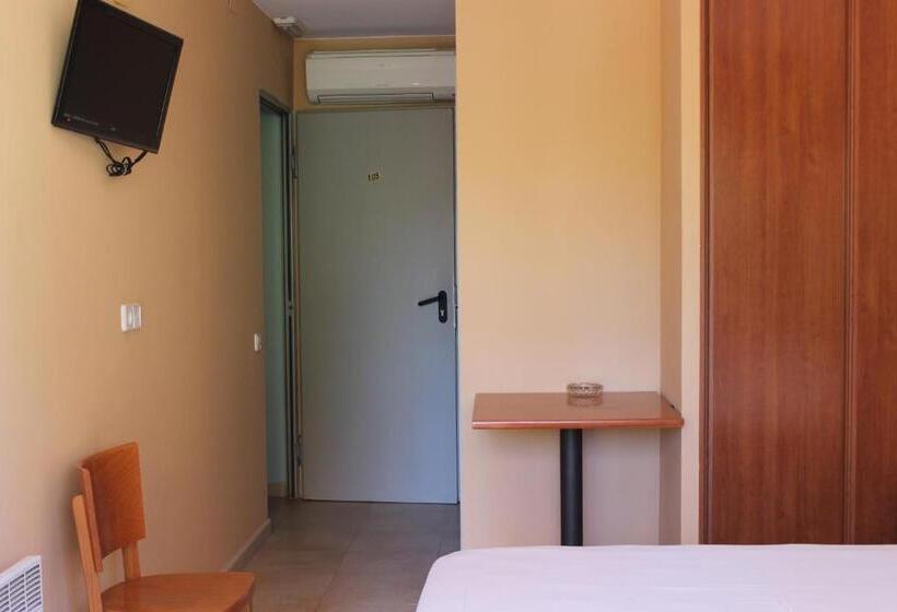 اتاق استاندارد, Hostal Cal Siles
