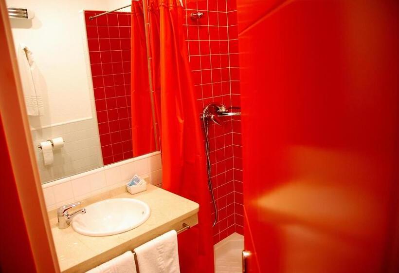 اتاق استاندارد, Hostal El Cardenillo