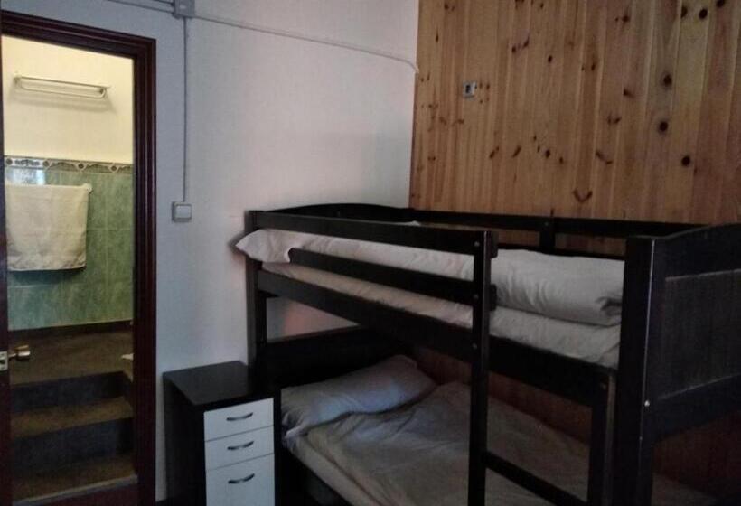 اتاق خانوادگی, Hostal La Fruta Nueva Apertura