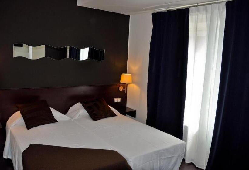 חדר סטנדרט, Hostal La Rotonda