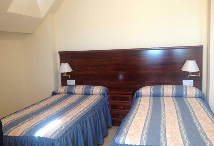 اتاق استاندارد, Hostal San Froilan