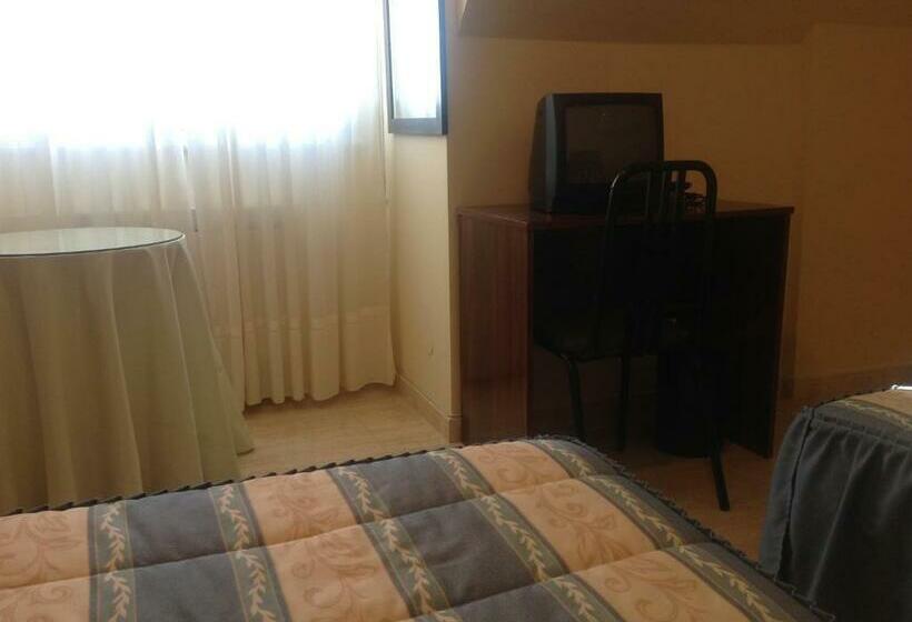 اتاق استاندارد, Hostal San Froilan