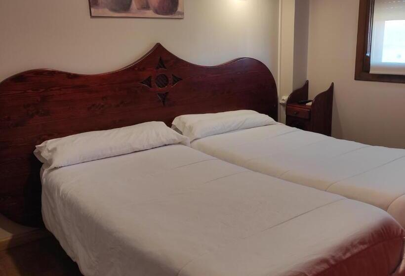 اتاق استاندارد, Hostal Suetxe