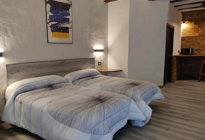 اتاق لوکس, Hostal Suetxe