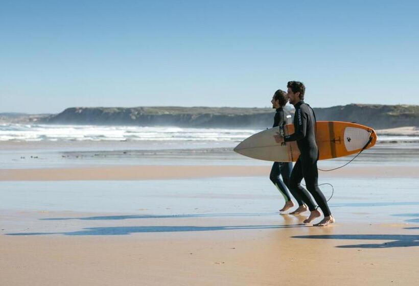 اتاق استاندارد با چشم‌انداز دریا, Balili Surf House