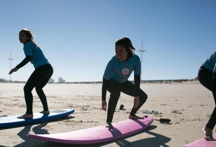 اتاق استاندارد با چشم‌انداز دریا, Balili Surf House