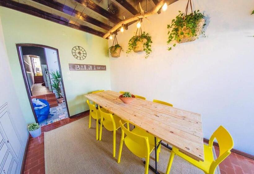 اتاق استاندارد با چشم‌انداز دریا, Balili Surf House