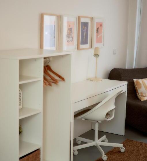 اتاق استاندارد با تخت بزرگ, Balili Surf House