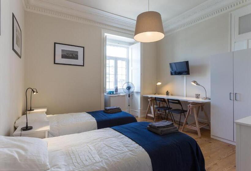 اتاق استاندارد با سرویس بهداشتی مشترک, Lxroller Premium Guesthouse