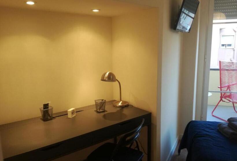 اتاق لوکس با بالکن, Lxroller Premium Guesthouse