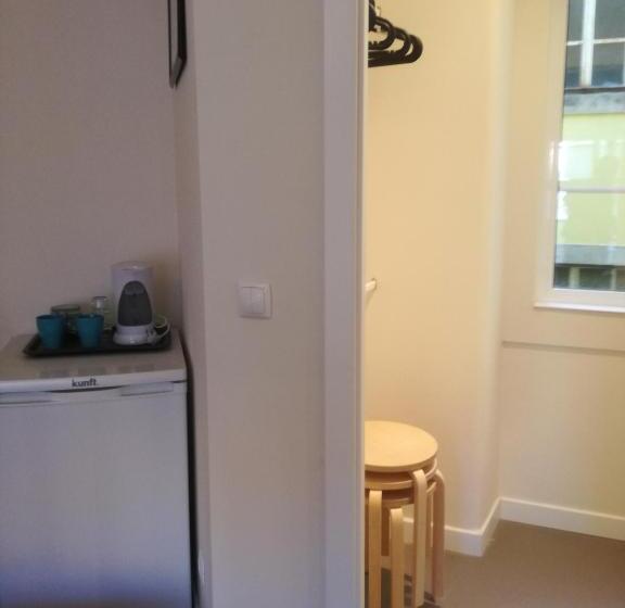 اتاق لوکس با بالکن, Lxroller Premium Guesthouse