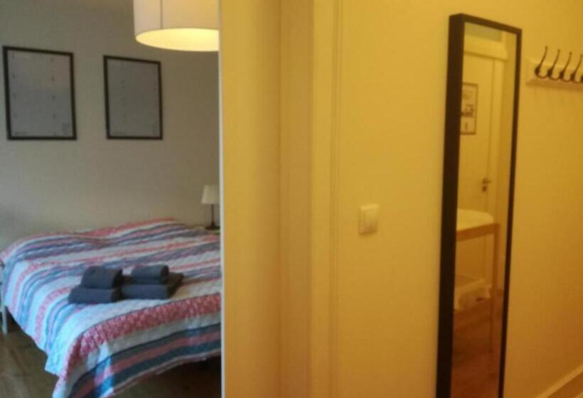 اتاق خانوادگی, Lxroller Premium Guesthouse