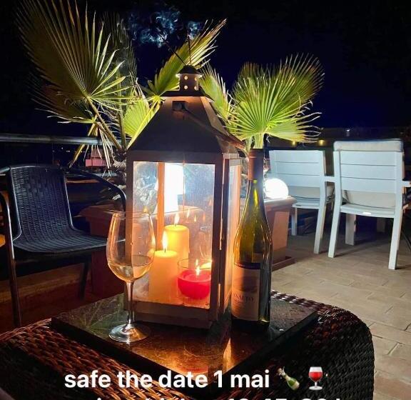 اتاق استاندارد با بالکن و چشم‌انداز دریا, Zenit Olhao Bed & Breakfast