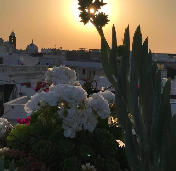 اتاق استاندارد با بالکن و چشم‌انداز دریا, Zenit Olhao Bed & Breakfast