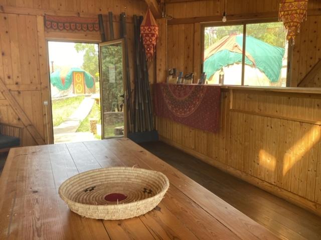 چادر با خدمات رفاهی استاندارد, Quinta De São José Dos Montes
