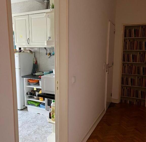 اتاق استاندارد یک نفره, Alvalade Ii Airport Guest House