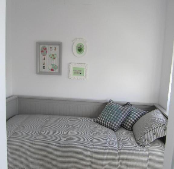 اتاق استاندارد یک نفره, Alvalade Ii Airport Guest House