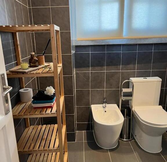 اتاق خانوادگی با سرویس بهداشتی مشترک, Alvalade Ii Airport Guest House