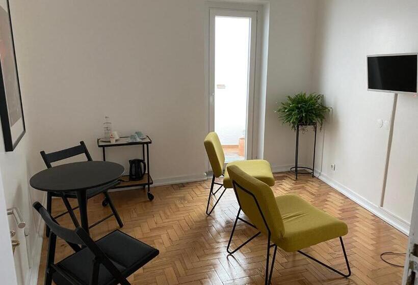 سوئیت با تخت بزرگ, Formosa Guest House