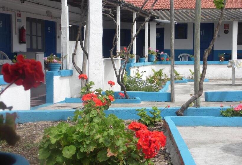 اتاق استاندارد یک نفره, Hospedagem Chave D Ouro
