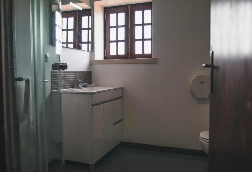 سوییت, Jantesta Guest House