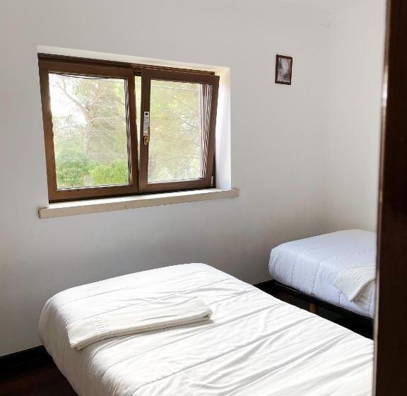 سوئیت با وان آب گرم, Jantesta Guest House