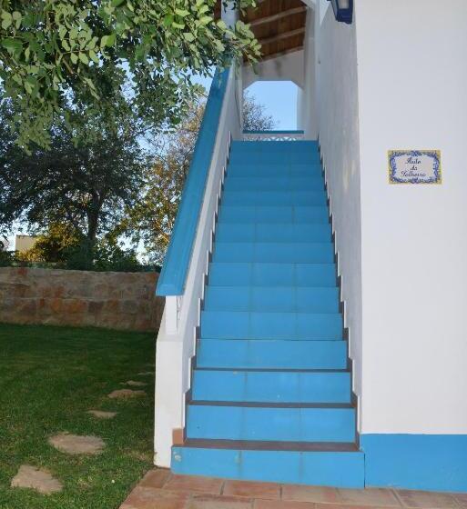 سوییت, Quinta Da Fonte Em Moncarapacho