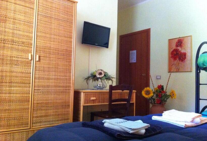 اتاق لوکس, Agriturismo La Madonnina