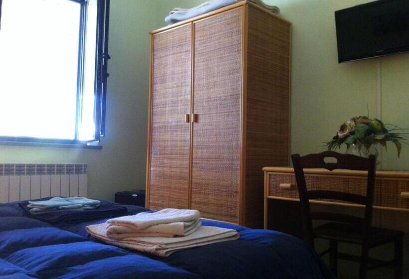 اتاق لوکس, Agriturismo La Madonnina