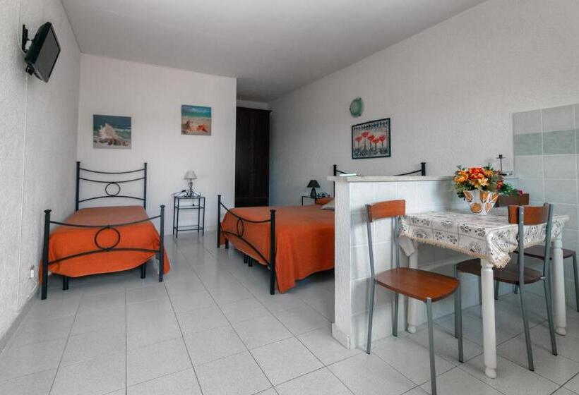 استودیوی سوپریور, Casale Gli Ulivi